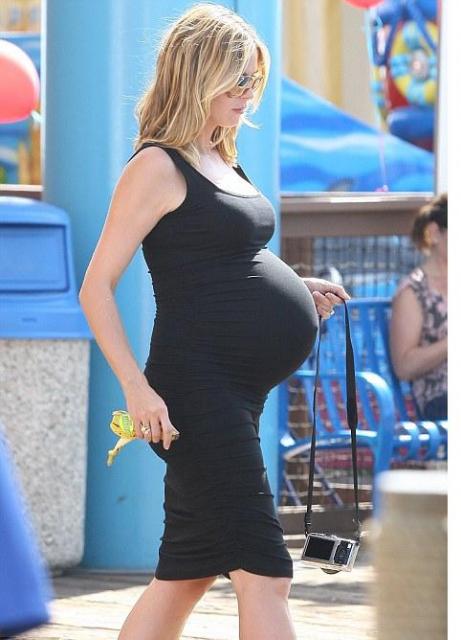 Pregnant women in tight clothes